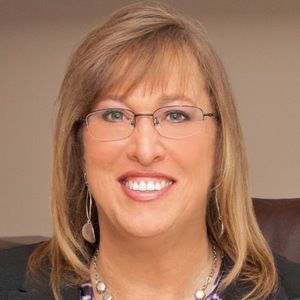 Meet your Posher, Debra